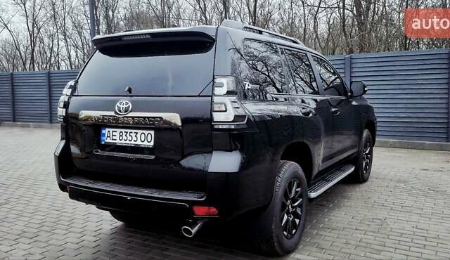 Чорний Тойота Ленд Крузер Прадо, об'ємом двигуна 2.76 л та пробігом 2 тис. км за 70000 $, фото 8 на Automoto.ua