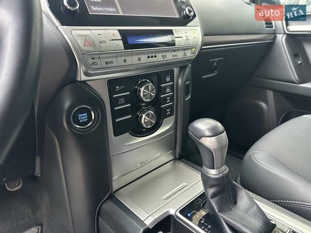 Черный Тойота Ленд Крузер Прадо, объемом двигателя 2.76 л и пробегом 87 тыс. км за 52700 $, фото 36 на Automoto.ua