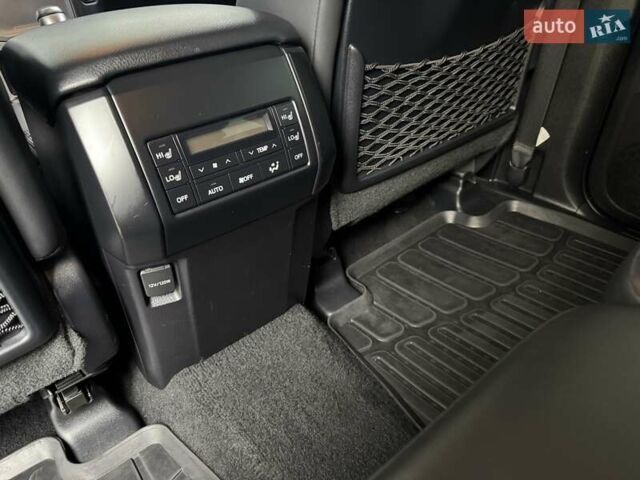 Черный Тойота Ленд Крузер Прадо, объемом двигателя 2.76 л и пробегом 118 тыс. км за 45900 $, фото 44 на Automoto.ua