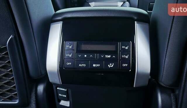 Чорний Тойота Ленд Крузер Прадо, об'ємом двигуна 2.76 л та пробігом 2 тис. км за 70000 $, фото 20 на Automoto.ua