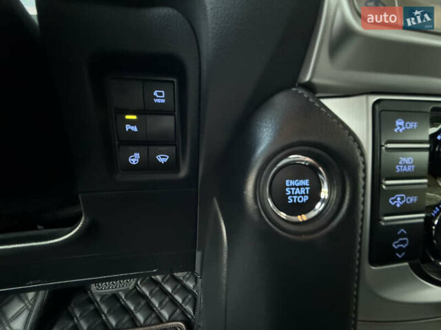 Чорний Тойота Ленд Крузер Прадо, об'ємом двигуна 3.96 л та пробігом 95 тис. км за 54000 $, фото 14 на Automoto.ua