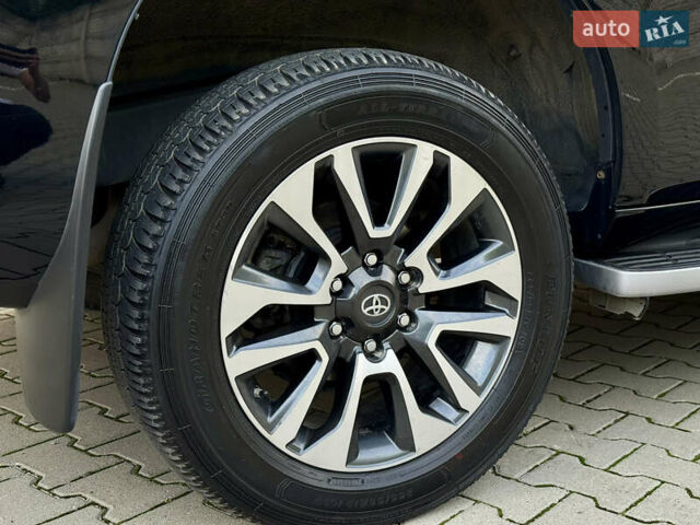 Чорний Тойота Ленд Крузер Прадо, об'ємом двигуна 2.76 л та пробігом 66 тис. км за 57000 $, фото 9 на Automoto.ua