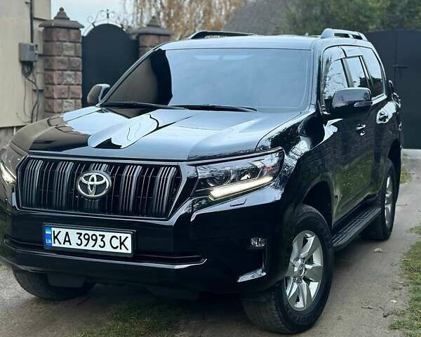 Тойота Ленд Крузер Прадо 2022 в Сарнах на Automoto.ua Черный Тойота Ленд Крузер Прадо, объемом двигателя 2.76 л и пробегом 70 тыс. км за 48600 $, фото 6 на Automoto.ua