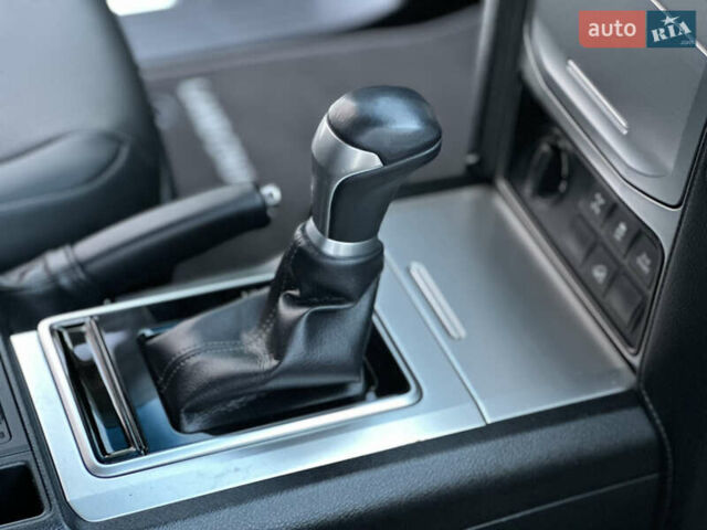 Черный Тойота Ленд Крузер Прадо, объемом двигателя 2.76 л и пробегом 93 тыс. км за 47500 $, фото 100 на Automoto.ua