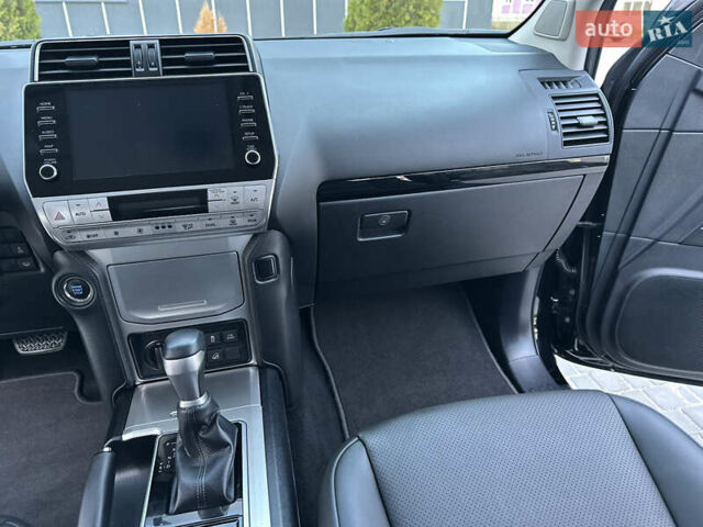Черный Тойота Ленд Крузер Прадо, объемом двигателя 2.76 л и пробегом 93 тыс. км за 47500 $, фото 113 на Automoto.ua