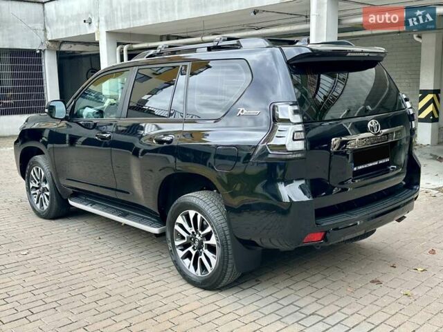 Черный Тойота Ленд Крузер Прадо, объемом двигателя 2.76 л и пробегом 87 тыс. км за 52700 $, фото 17 на Automoto.ua