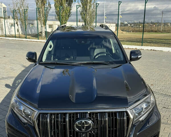 Чорний Тойота Ленд Крузер Прадо, об'ємом двигуна 2.76 л та пробігом 146 тис. км за 49300 $, фото 8 на Automoto.ua