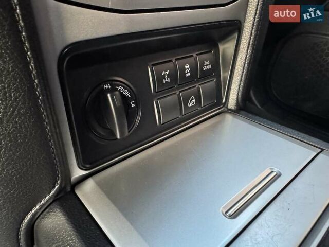 Черный Тойота Ленд Крузер Прадо, объемом двигателя 2.76 л и пробегом 118 тыс. км за 45900 $, фото 49 на Automoto.ua