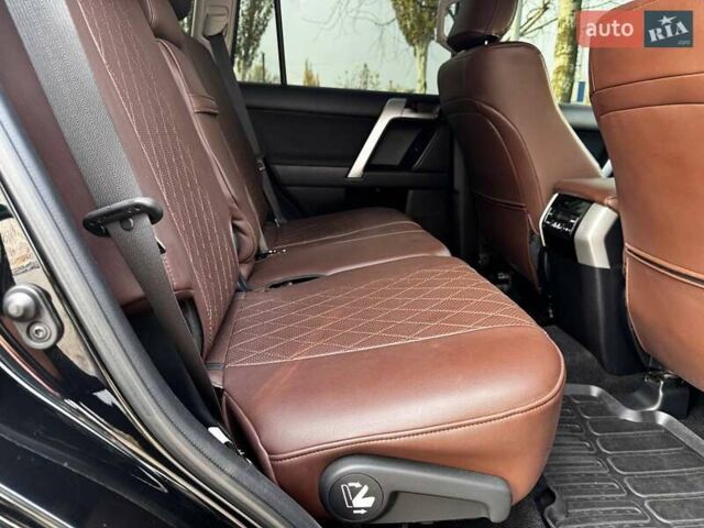 Чорний Тойота Ленд Крузер Прадо, об'ємом двигуна 3.96 л та пробігом 56 тис. км за 49999 $, фото 12 на Automoto.ua