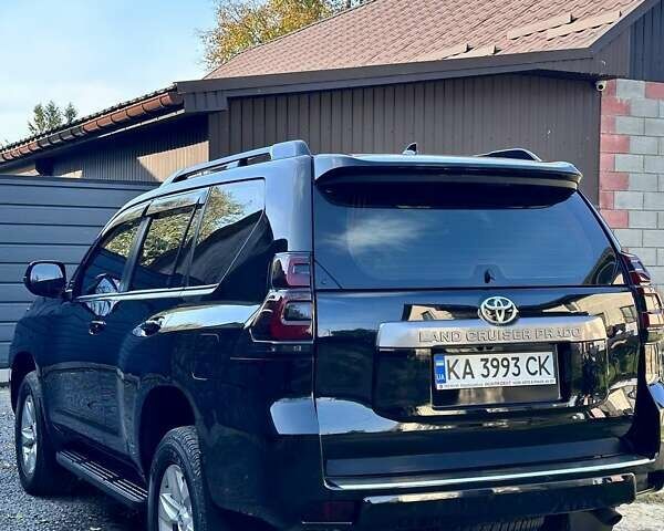 Тойота Ленд Крузер Прадо 2022 в Сарнах на Automoto.ua Черный Тойота Ленд Крузер Прадо, объемом двигателя 2.76 л и пробегом 70 тыс. км за 48600 $, фото 31 на Automoto.ua