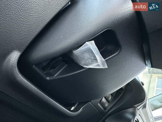 Черный Тойота Ленд Крузер Прадо, объемом двигателя 2.76 л и пробегом 93 тыс. км за 47500 $, фото 81 на Automoto.ua