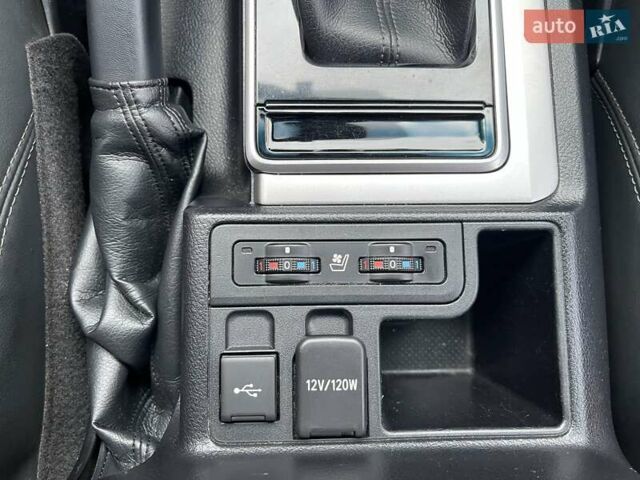 Черный Тойота Ленд Крузер Прадо, объемом двигателя 2.76 л и пробегом 117 тыс. км за 45900 $, фото 32 на Automoto.ua