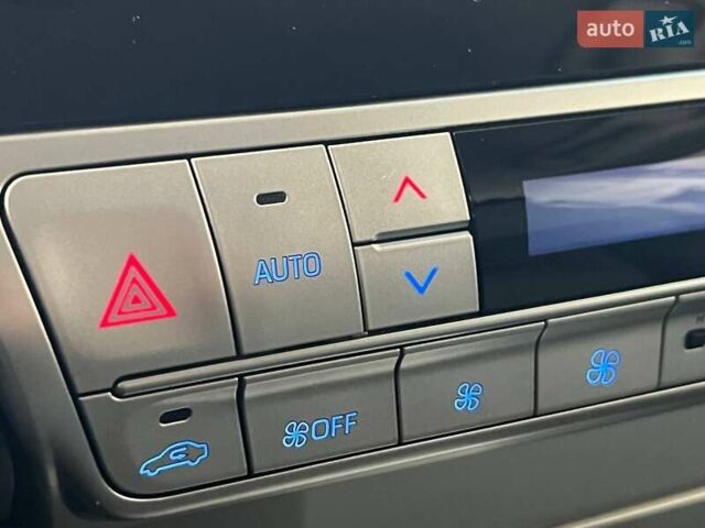 Черный Тойота Ленд Крузер Прадо, объемом двигателя 2.76 л и пробегом 21 тыс. км за 55000 $, фото 23 на Automoto.ua