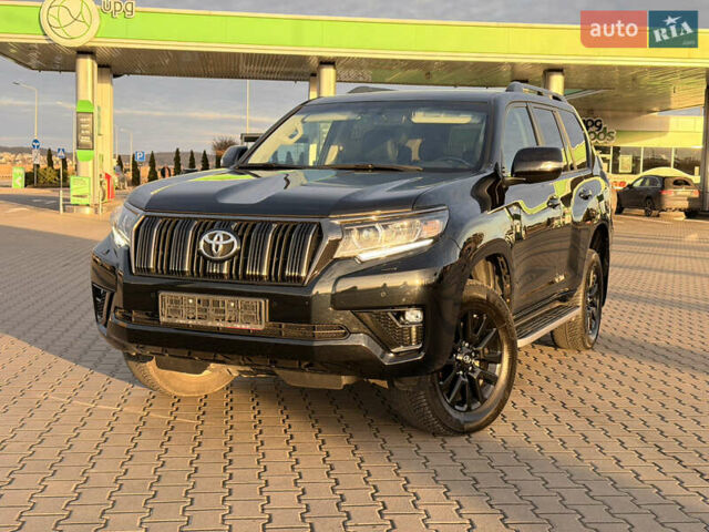 Черный Тойота Ленд Крузер Прадо, объемом двигателя 2.7 л и пробегом 67 тыс. км за 52500 $, фото 2 на Automoto.ua