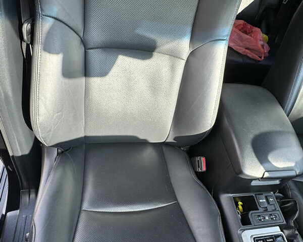 Чорний Тойота Ленд Крузер Прадо, об'ємом двигуна 2.76 л та пробігом 146 тис. км за 49300 $, фото 16 на Automoto.ua