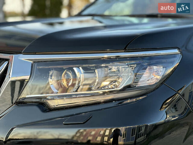 Черный Тойота Ленд Крузер Прадо, объемом двигателя 2.76 л и пробегом 93 тыс. км за 47500 $, фото 8 на Automoto.ua