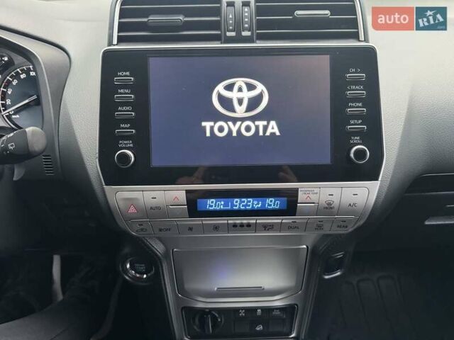 Черный Тойота Ленд Крузер Прадо, объемом двигателя 2.76 л и пробегом 118 тыс. км за 45900 $, фото 35 на Automoto.ua