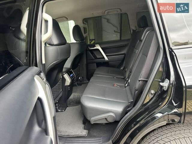 Черный Тойота Ленд Крузер Прадо, объемом двигателя 2.76 л и пробегом 87 тыс. км за 52700 $, фото 37 на Automoto.ua