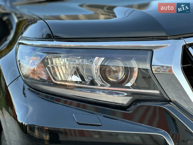 Черный Тойота Ленд Крузер Прадо, объемом двигателя 2.76 л и пробегом 93 тыс. км за 47500 $, фото 7 на Automoto.ua