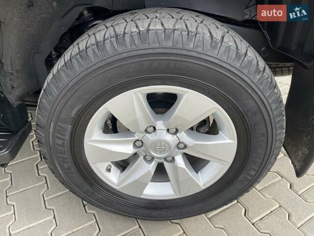 Черный Тойота Ленд Крузер Прадо, объемом двигателя 2.76 л и пробегом 117 тыс. км за 45900 $, фото 21 на Automoto.ua