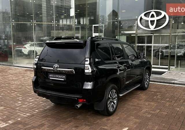 Черный Тойота Ленд Крузер Прадо, объемом двигателя 3.96 л и пробегом 31 тыс. км за 57942 $, фото 16 на Automoto.ua