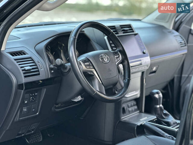 Черный Тойота Ленд Крузер Прадо, объемом двигателя 2.76 л и пробегом 93 тыс. км за 47500 $, фото 69 на Automoto.ua