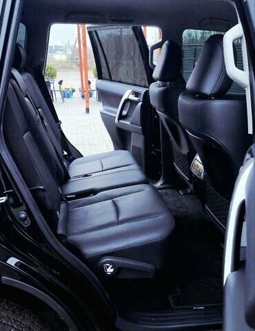 Чорний Тойота Ленд Крузер Прадо, об'ємом двигуна 2.76 л та пробігом 2 тис. км за 70000 $, фото 21 на Automoto.ua