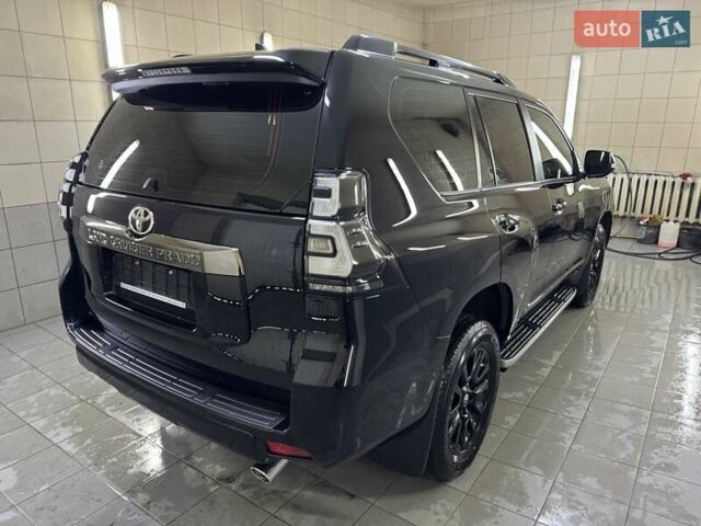 Чорний Тойота Ленд Крузер Прадо, об'ємом двигуна 2.8 л та пробігом 3 тис. км за 60999 $, фото 16 на Automoto.ua