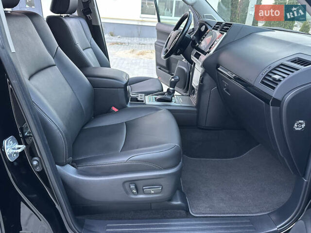 Черный Тойота Ленд Крузер Прадо, объемом двигателя 2.76 л и пробегом 93 тыс. км за 47500 $, фото 101 на Automoto.ua