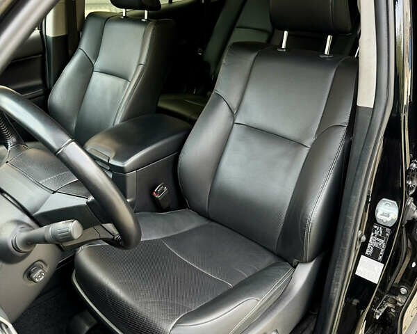 Чорний Тойота Ленд Крузер Прадо, об'ємом двигуна 2.76 л та пробігом 66 тис. км за 57000 $, фото 30 на Automoto.ua