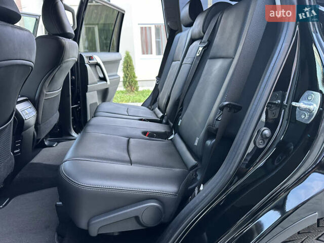 Черный Тойота Ленд Крузер Прадо, объемом двигателя 2.76 л и пробегом 93 тыс. км за 47500 $, фото 93 на Automoto.ua