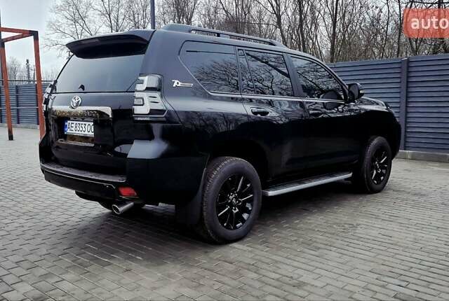 Чорний Тойота Ленд Крузер Прадо, об'ємом двигуна 2.76 л та пробігом 2 тис. км за 70000 $, фото 9 на Automoto.ua