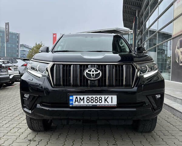 Черный Тойота Ленд Крузер Прадо, объемом двигателя 2.8 л и пробегом 33 тыс. км за 58000 $, фото 3 на Automoto.ua