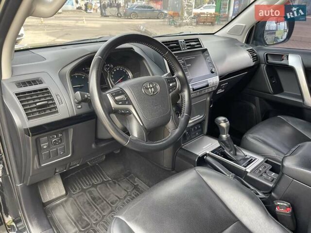 Черный Тойота Ленд Крузер Прадо, объемом двигателя 2.76 л и пробегом 117 тыс. км за 45900 $, фото 22 на Automoto.ua
