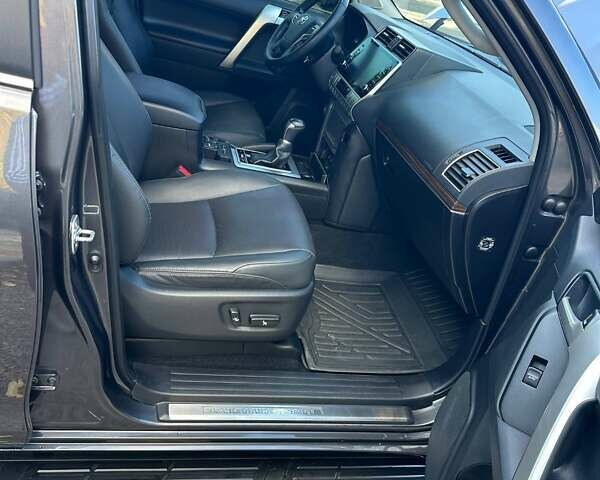 Черный Тойота Ленд Крузер Прадо, объемом двигателя 2.76 л и пробегом 72 тыс. км за 55000 $, фото 26 на Automoto.ua