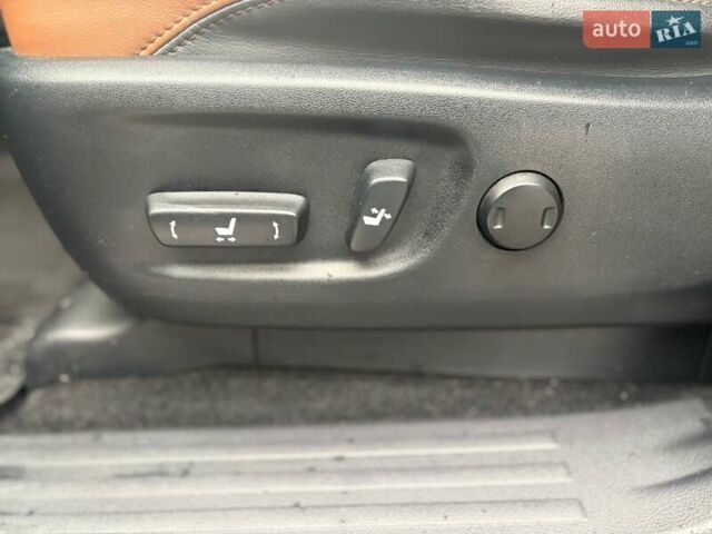 Чорний Тойота Ленд Крузер Прадо, об'ємом двигуна 2.76 л та пробігом 70 тис. км за 53490 $, фото 14 на Automoto.ua