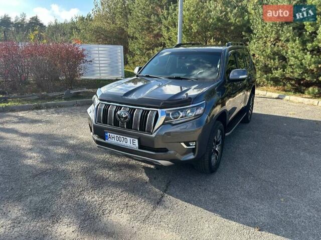 Черный Тойота Ленд Крузер Прадо, объемом двигателя 2.76 л и пробегом 72 тыс. км за 55000 $, фото 4 на Automoto.ua