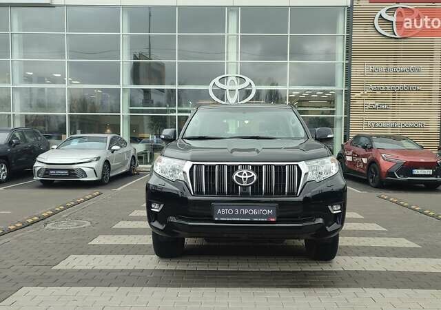 Чорний Тойота Ленд Крузер Прадо, об'ємом двигуна 2.76 л та пробігом 62 тис. км за 46643 $, фото 7 на Automoto.ua