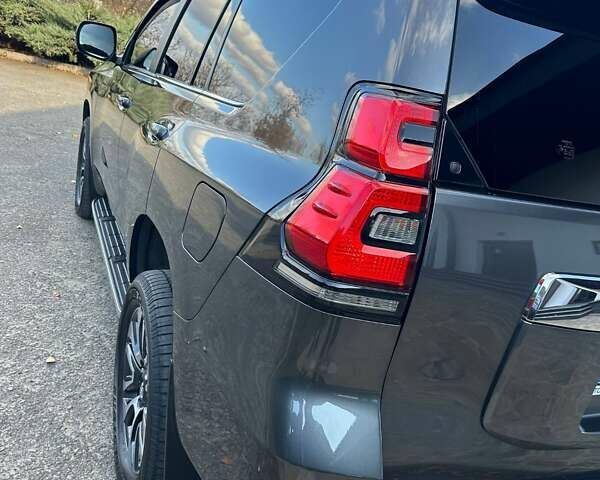 Черный Тойота Ленд Крузер Прадо, объемом двигателя 2.76 л и пробегом 72 тыс. км за 55000 $, фото 24 на Automoto.ua