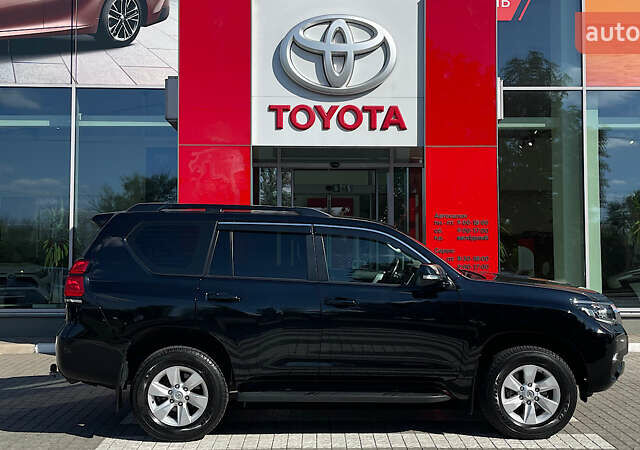 Чорний Тойота Ленд Крузер Прадо, об'ємом двигуна 2.76 л та пробігом 59 тис. км за 49000 $, фото 16 на Automoto.ua