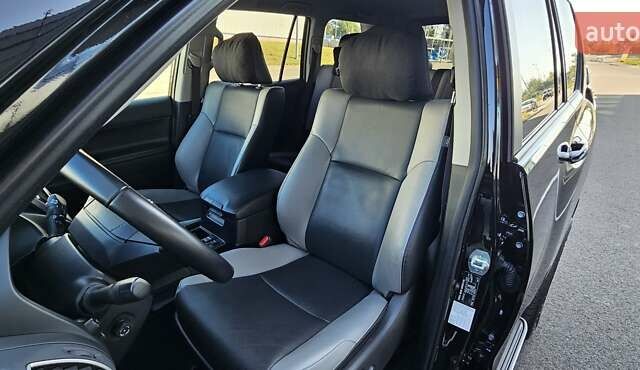 Чорний Тойота Ленд Крузер Прадо, об'ємом двигуна 2.76 л та пробігом 45 тис. км за 61000 $, фото 14 на Automoto.ua