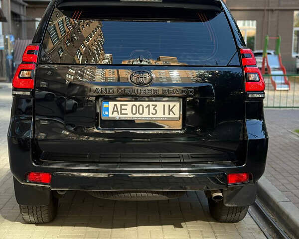 Черный Тойота Ленд Крузер Прадо, объемом двигателя 2.76 л и пробегом 59 тыс. км за 53000 $, фото 4 на Automoto.ua