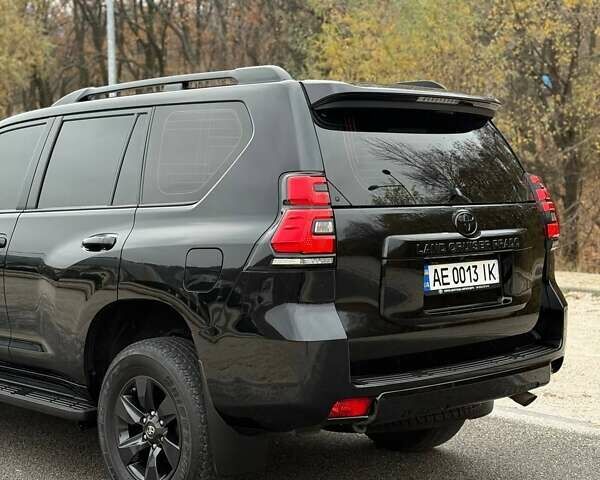 Чорний Тойота Ленд Крузер Прадо, об'ємом двигуна 2.76 л та пробігом 65 тис. км за 49000 $, фото 3 на Automoto.ua