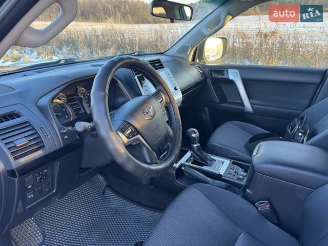 Чорний Тойота Ленд Крузер Прадо, об'ємом двигуна 2.76 л та пробігом 65 тис. км за 48000 $, фото 5 на Automoto.ua