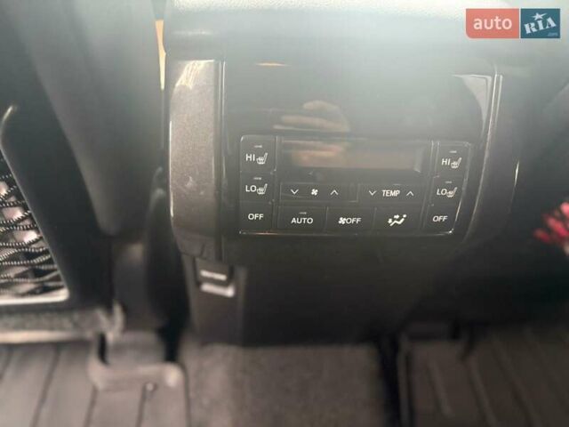 Чорний Тойота Ленд Крузер Прадо, об'ємом двигуна 2.76 л та пробігом 70 тис. км за 53490 $, фото 16 на Automoto.ua