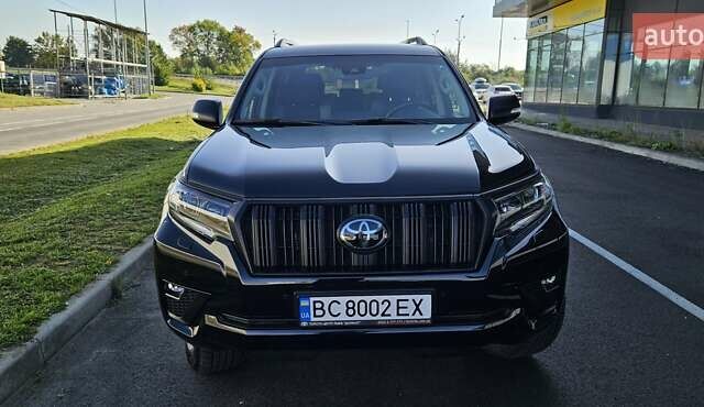 Чорний Тойота Ленд Крузер Прадо, об'ємом двигуна 2.76 л та пробігом 45 тис. км за 61000 $, фото 8 на Automoto.ua