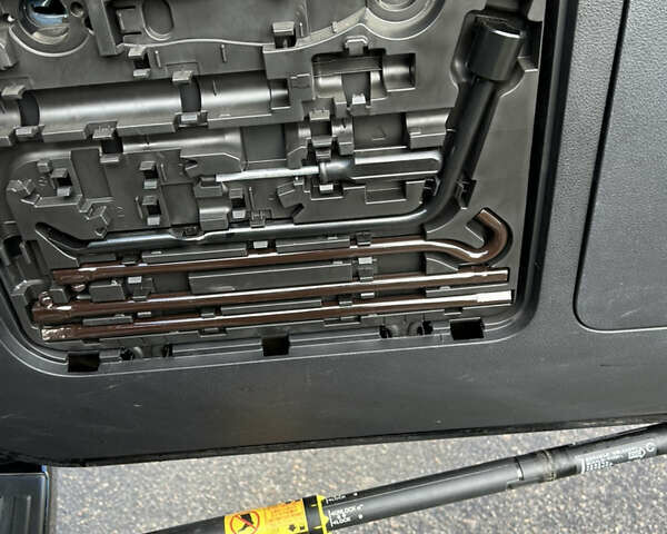 Черный Тойота Ленд Крузер Прадо, объемом двигателя 2.76 л и пробегом 42 тыс. км за 55000 $, фото 9 на Automoto.ua