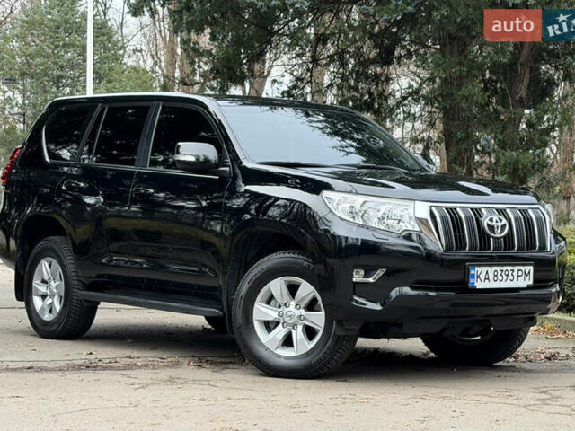 Черный Тойота Ленд Крузер Прадо, объемом двигателя 2.76 л и пробегом 59 тыс. км за 49500 $, фото 2 на Automoto.ua