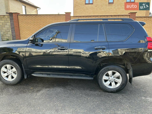 Черный Тойота Ленд Крузер Прадо, объемом двигателя 2.76 л и пробегом 42 тыс. км за 55000 $, фото 3 на Automoto.ua