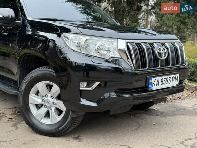 Черный Тойота Ленд Крузер Прадо, объемом двигателя 2.76 л и пробегом 59 тыс. км за 49500 $, фото 3 на Automoto.ua